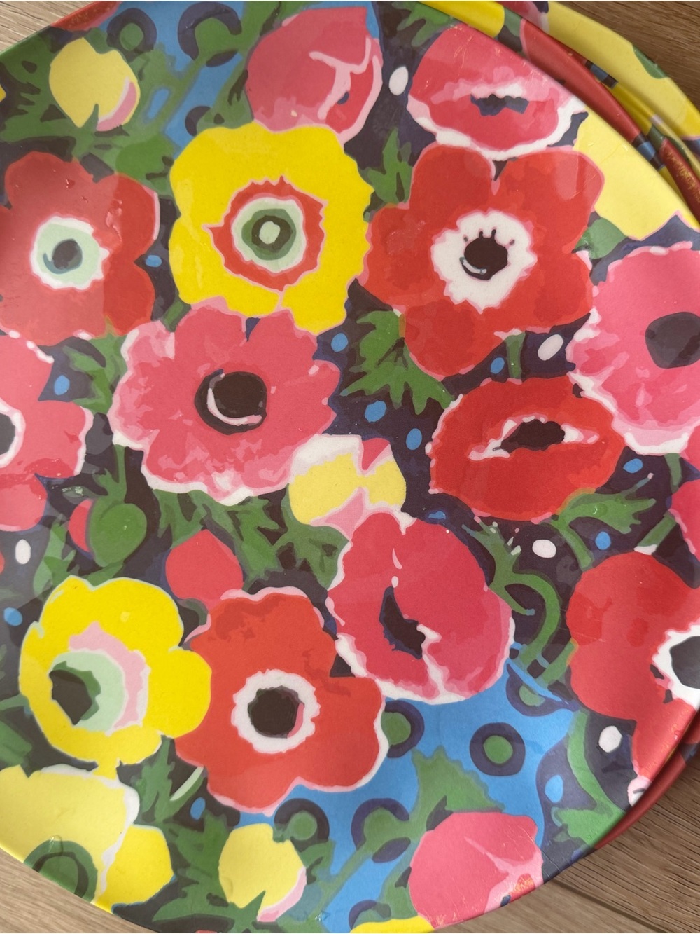 Sara  Campbell plates- set of 5- floral bamboo melamine floral plates - excellen